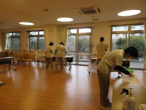 北九州市通達の介護施設新型コロナウイルスＰＣＲ検査（スクリーニング）のため、唾液を採りました