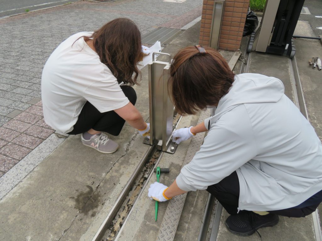 防災訓練（止水板設置）をしました