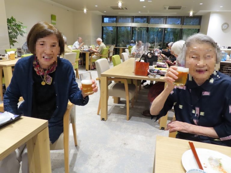 SJR千早ガーデン 安心快適なシニアの住まいSJR JR九州グループの有料老人ホーム JR九州シニアライフサポート株式会社