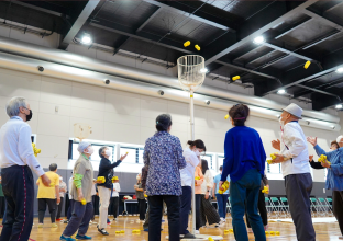 りすのこ体育館「大人の大運動会」